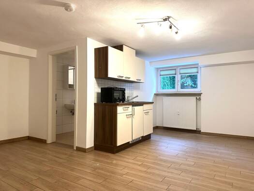 Wohnung zur Miete 380 € 1 Zimmer 28 m² frei ab 01.12.2026 Deggendorf Deggendorf 94469