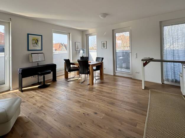 Wohnung zur Miete - Erstbezug 800 € 3 Zimmer 85,4 m² frei ab 01.05.2026 Innenstadt Kaiserslautern 67655