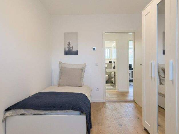 WG-Zimmer zur Miete Wohnen auf Zeit 700 € 70 m² 5. Geschoss frei ab 01.01.2026 Hadern München 80689