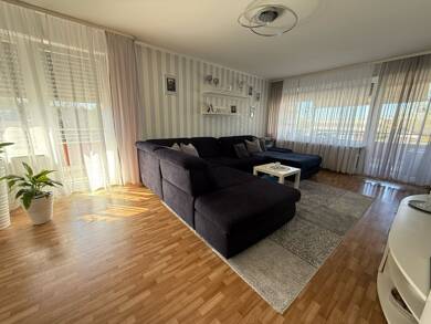 Wohnung zum Kauf 169.000 € 4 Zimmer 109 m² Zweibrücken Zweibrücken 66482