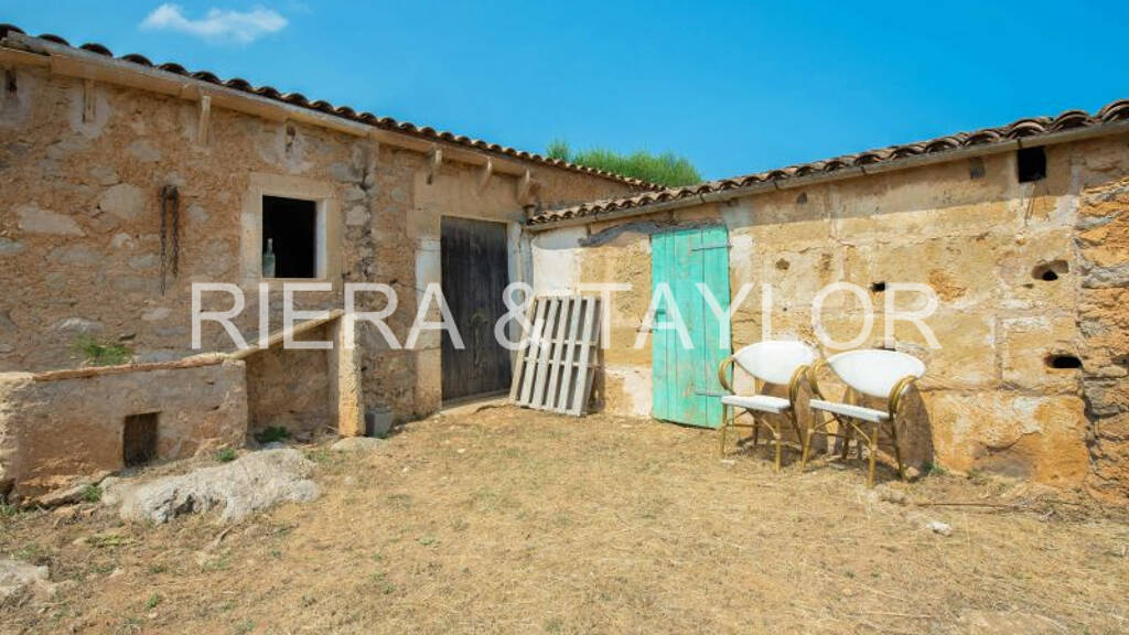 Haus zum Kauf 399.000 € 65 m² 15.000 m² Grundstück Arta