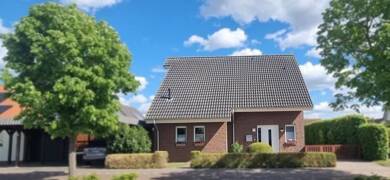Einfamilienhaus zum Kauf 394.000 € 4 Zimmer 144 m² 516 m² Grundstück Stadtgebiet West Neubrandenburg 17033