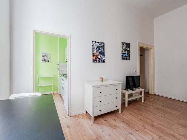 Wohnung zum Kauf 197.000 € 27 m² frei ab sofort Berlin 10967