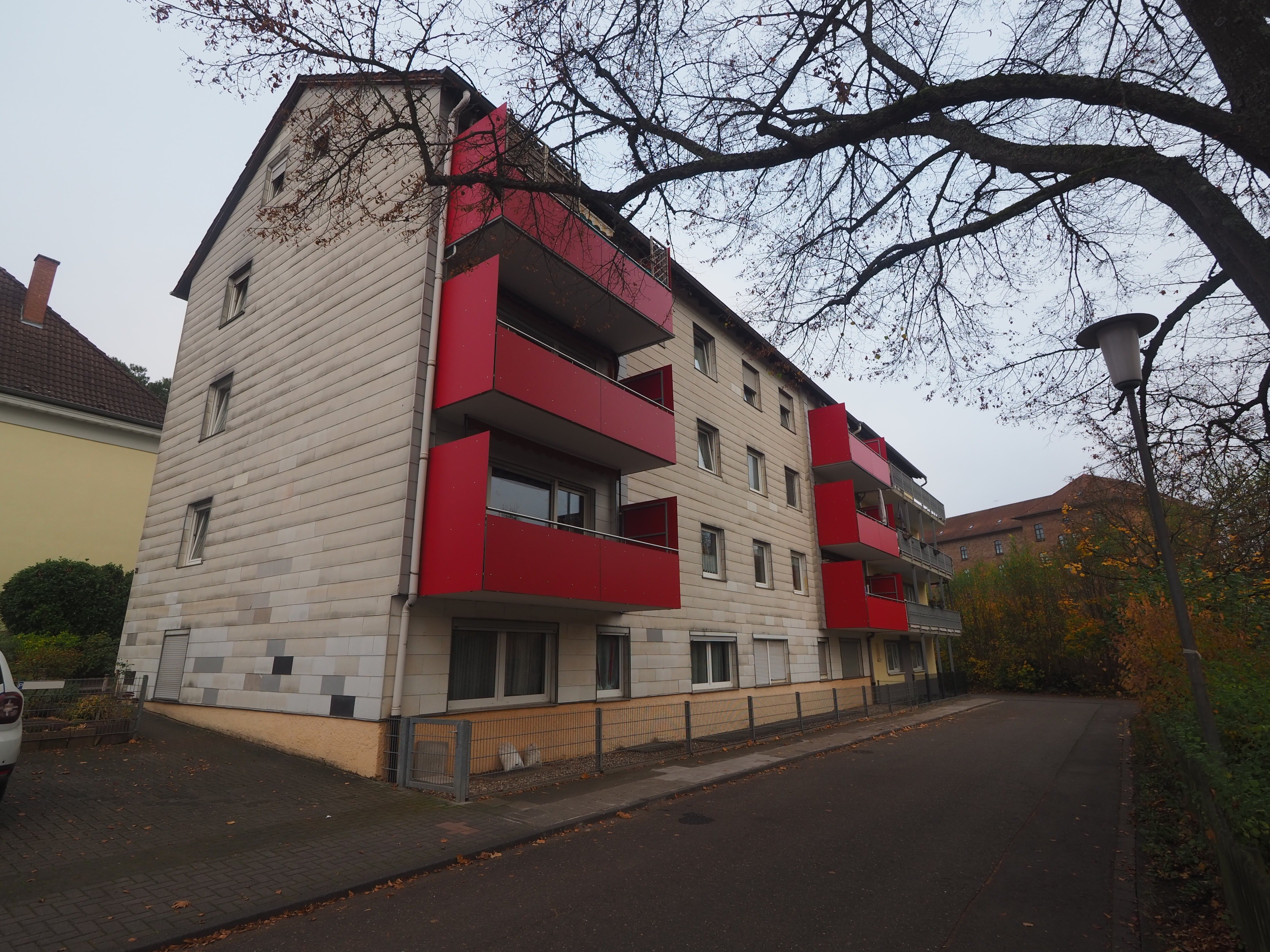 Wohnung zum Kauf 120.000 € 5 Zimmer 82 m²<br/>Wohnfläche Mitte-Süd, Bez. 1142 Zweibrücken 66482