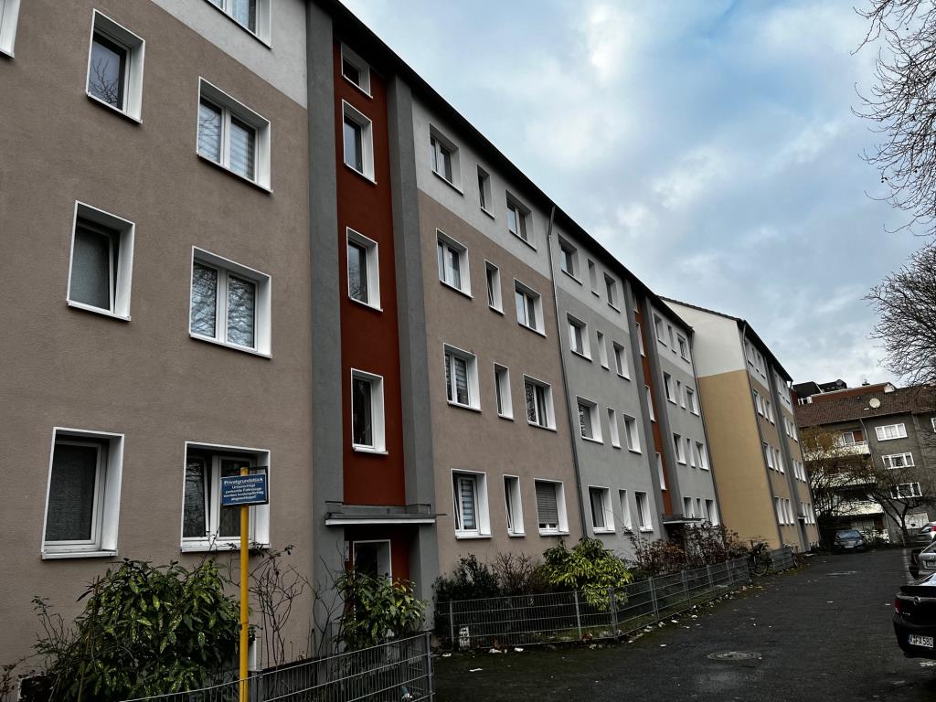 Wohnung zum Kauf provisionsfrei 229.000 € 3 Zimmer 71 m²<br/>Wohnfläche 2.<br/>Geschoss Remscheider Straße 17 Kalk Köln 51103