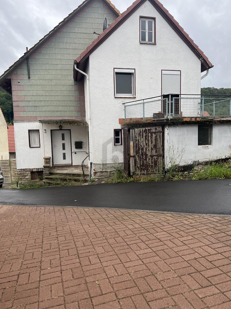 Einfamilienhaus zum Kauf 45.000 € 4 Zimmer 125 m²<br/>Wohnfläche 384 m²<br/>Grundstück Breitau Sontra 36205