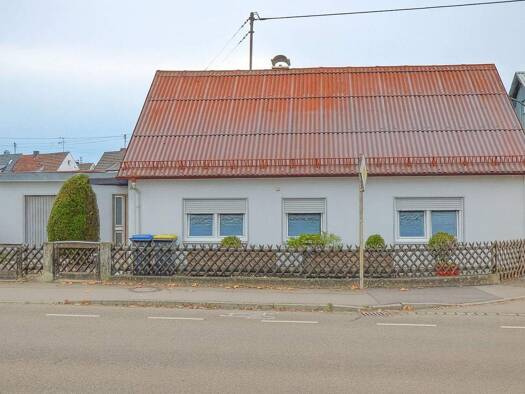 Einfamilienhaus zum Kauf 158.000 € 6 Zimmer 100 m² 240 m² Grundstück Offingen 89362