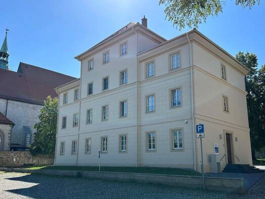 Studio zur Miete 270 € 2 Zimmer 28,9 m² 2. Geschoss frei ab sofort Brüderstraße 3a Oschatz 04758