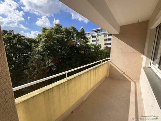 Wohnung zum Kauf 249.000 € 3 Zimmer 75,4 m² 4. Geschoss Neuröthenbach Nürnberg 90449