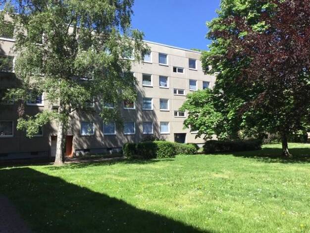 Wohnung zur Miete 748 € 4 Zimmer 87 m² 1. Geschoss frei ab 17.07.2025 Görlitzer Straße 77 Wohnstadt Waldau Kassel 34123