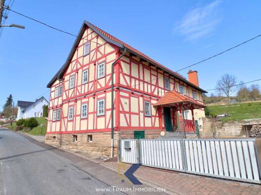 Einfamilienhaus zum Kauf provisionsfrei 199.000 € 7 Zimmer 210 m² 1.534 m² Grundstück Wiesenfeld 37308