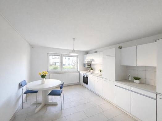 Wohnung zum Kauf als Kapitalanlage geeignet 89.000 € 1,5 Zimmer 48 m² Frühlingstraße 9 Kürnach 97273