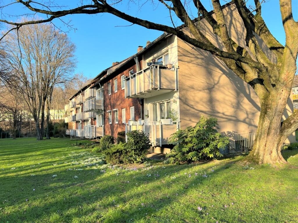 Wohnung zur Miete 408 € 2,5 Zimmer 47,4 m²<br/>Wohnfläche EG<br/>Geschoss 01.04.2025<br/>Verfügbarkeit Ahrstraße 91 Beeckerwerth Duisburg 47139