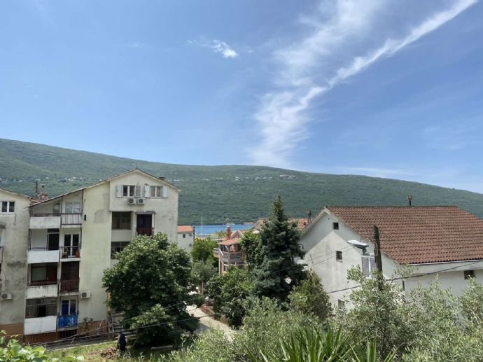 Haus zum Kauf 365.000 € 4 Zimmer 190 m²<br/>Wohnfläche 230 m²<br/>Grundstück Herceg Novi