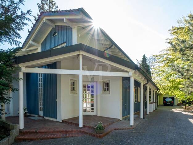 Einfamilienhaus zum Kauf 1.850.000 € 8 Zimmer 231 m² 610 m² Grundstück Baldham 85598