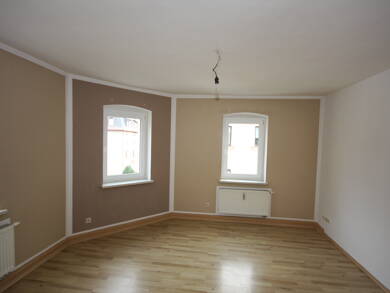 Wohnung zur Miete 310 € 2 Zimmer 55 m² Dachgeschoss frei ab sofort Gießereistraße 8 Schönheide 08304