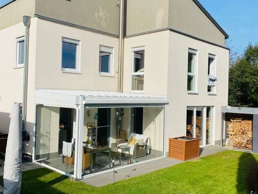 Doppelhaushälfte zum Kauf 758.000 € 7 Zimmer 174 m² 298 m² Grundstück Beethovenring 18 Langenselbold 63505