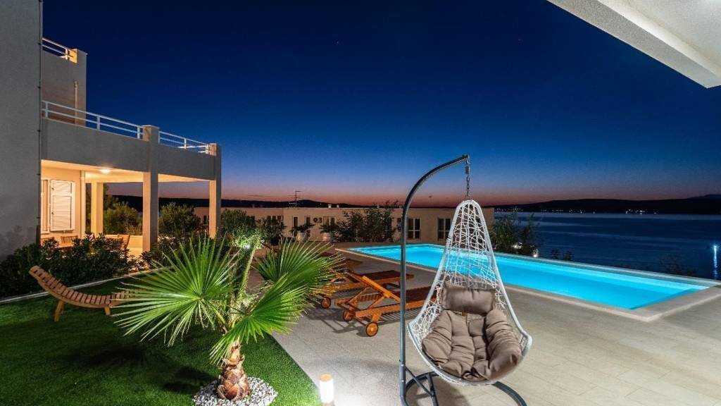 Haus zum Kauf 1.699.000 € 9 Zimmer 425 m² Dolac I, 2 Novigrad