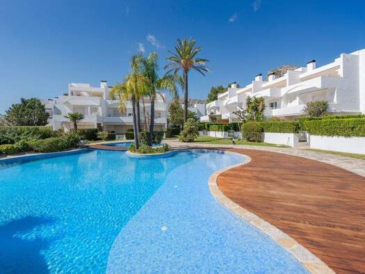 Reihenmittelhaus zum Kauf 1.495.000 € 4 Zimmer Pollen?a 07470