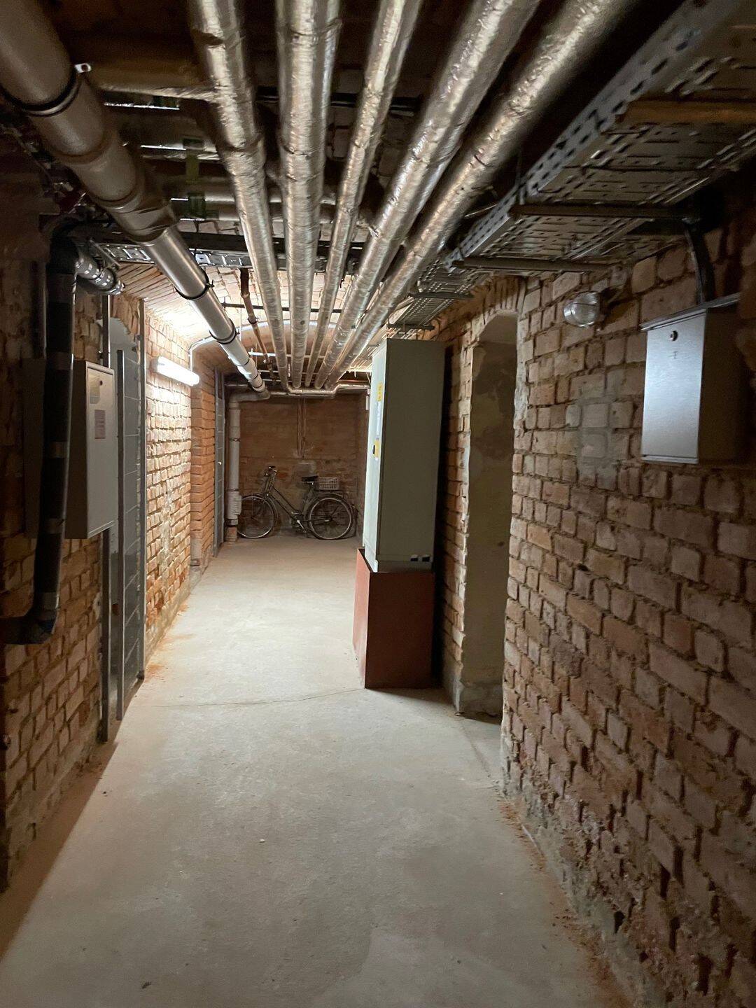 Property thumbnail 25