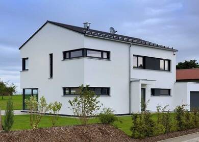 Haus zum Kauf 459.000 € 5 Zimmer 120 m² 1.944 m² Grundstück Mozart Straße Wallersdorf Wallersdorf 94522
