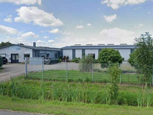 Lagerhalle zur Miete 668 m² Lagerfläche Edewecht 26188