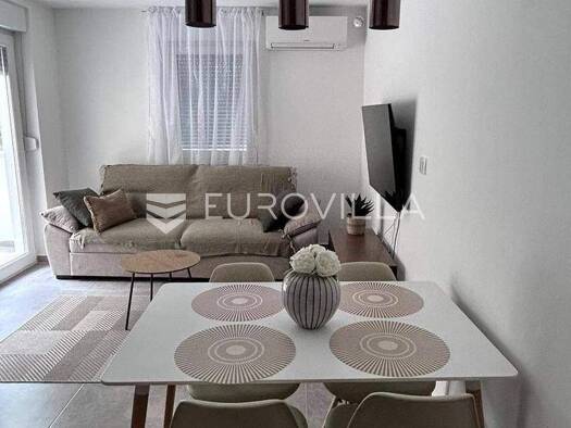 Wohnung zur Miete 1.000 € 2 Zimmer 60 m² 1. Geschoss Monvidal Monvidal - Monte Ghiro 52100