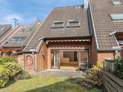 Reihenmittelhaus zum Kauf 319.000 € 4 Zimmer 117,5 m² 208 m² Grundstück Geesthacht 21502