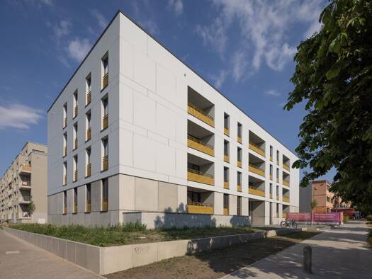 Wohnung zur Miete 362 € 1 Zimmer 24 m² 4. Geschoss frei ab 01.09.2026 Kastanienallee Hellersdorf Marzahn-Hellersdorf 12627