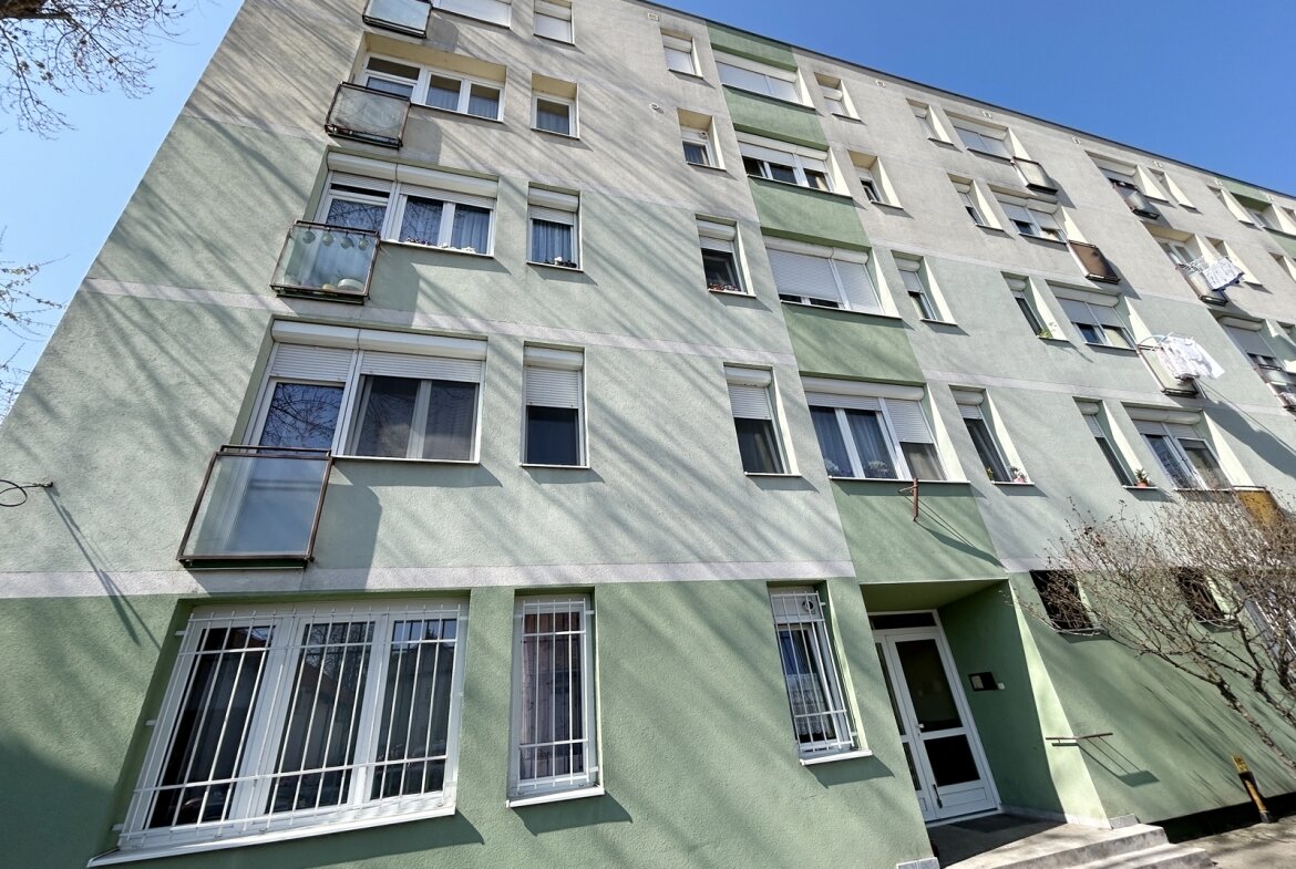 Apartment zum Kauf provisionsfrei 64.000 € 2 Zimmer 43 m²<br/>Wohnfläche 1.<br/>Geschoss ab sofort<br/>Verfügbarkeit Kaposvár