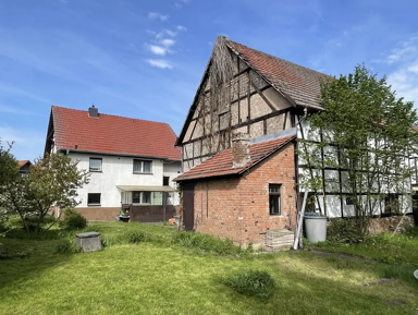 Mehrfamilienhaus zum Kauf 230.000 € 7 Zimmer 130 m² 780 m² Grundstück frei ab sofort Neudietendorf Nesse-Apfelstädt 99192