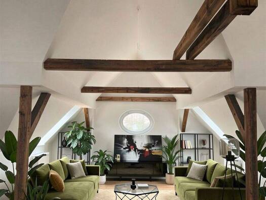 Wohnung zur Miete 1.199 € 2 Zimmer 91 m² 5. Geschoss Naunhofer Straße 49 Stötteritz Leipzig 04299