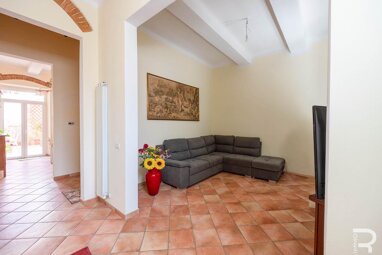 Einfamilienhaus zum Kauf 750.000 € 3 Zimmer 162 m² frei ab sofort Viareggio