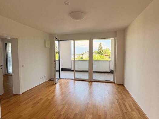 Wohnung zur Miete 633 € 2,5 Zimmer 51 m² frei ab sofort Schatzsiedlung 69 Feldkirchen an der Donau 4101