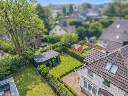 Haus zum Kauf 998.000 € 7 Zimmer 150,3 m² 395,3 m² Grundstück Sasel Hamburg 22393