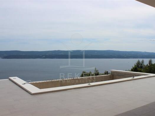 Villa zum Kauf - Erstbezug 1.100.000 € 4 Zimmer 200 m² 564 m² Grundstück Omiš 21310