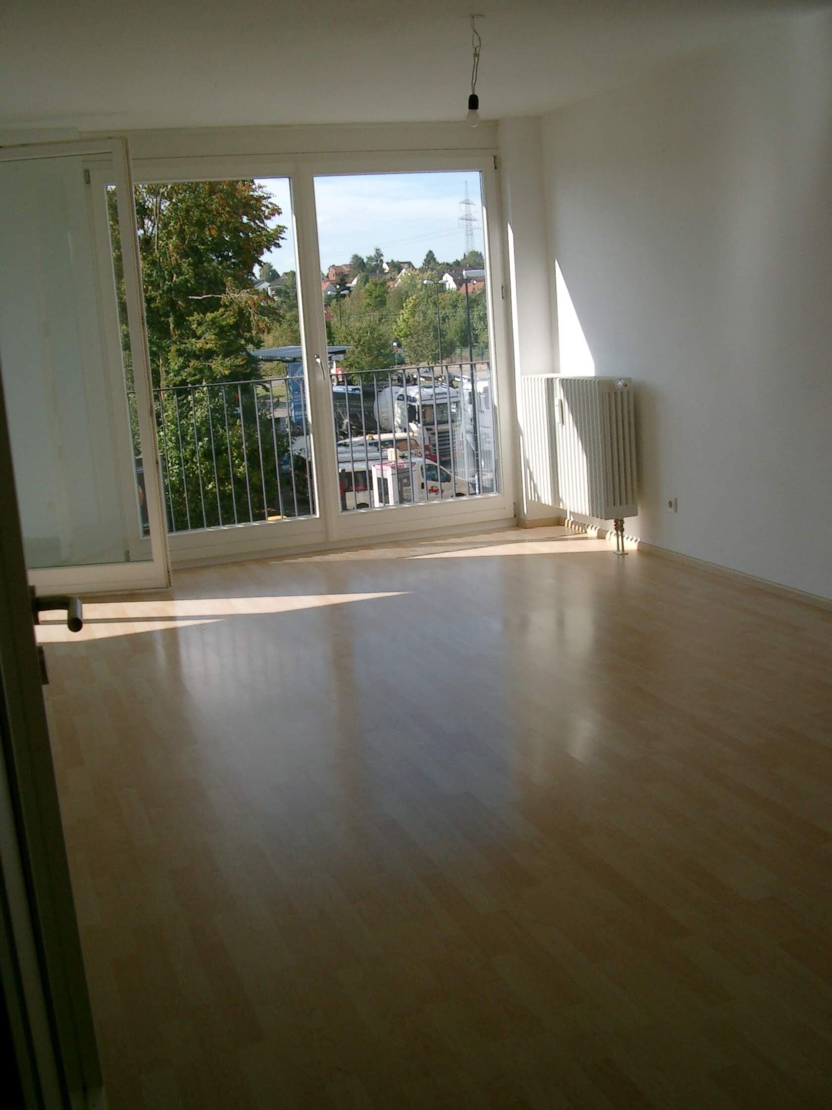 Wohnung zur Miete 450 € 2 Zimmer 49 m²<br/>Wohnfläche 2.<br/>Geschoss 01.02.2025<br/>Verfügbarkeit Aichach Aichach 86551