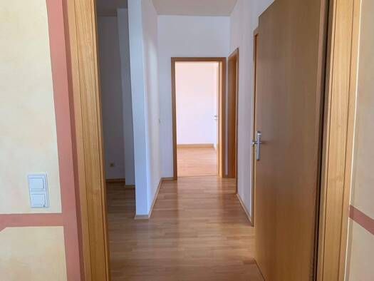 Wohnung zur Miete 790 € 3 Zimmer 86,2 m² 1. Geschoss Neustadt Neustadt an der Aisch 91413