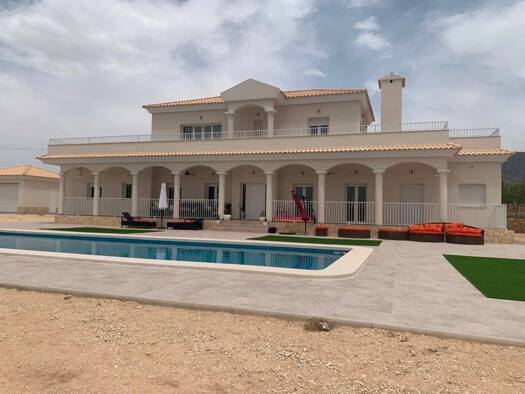 Chalet zum Kauf - Erstbezug 611.000 € 6 Zimmer 270 m² 10.000 m² Grundstück Murcia 30579