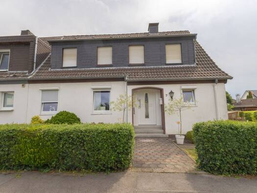 Wohnung zur Miete 400 € 2,5 Zimmer 57 m² Geschoss 1/2 frei ab sofort Platte Heide Menden 58708