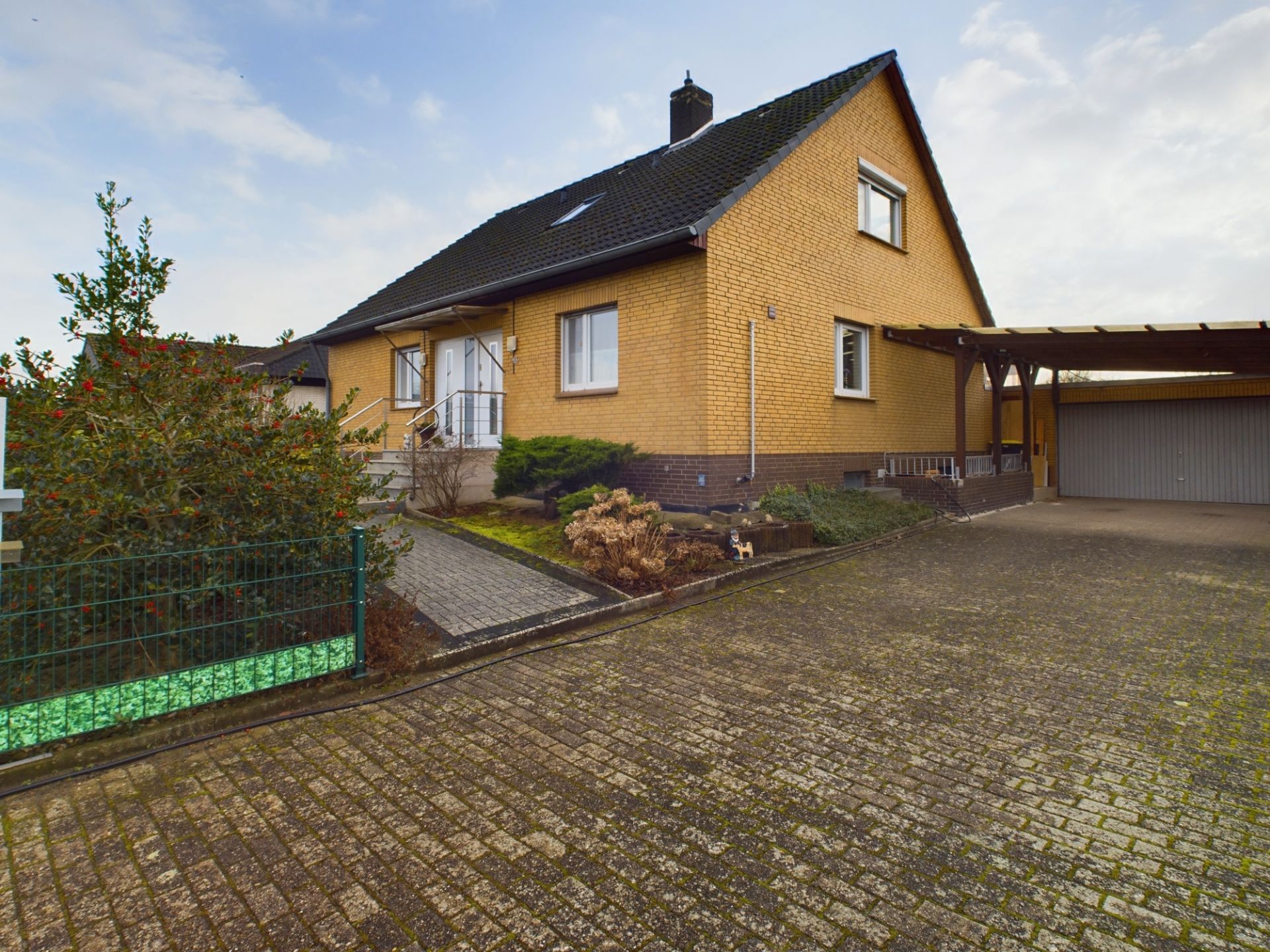 Einfamilienhaus zum Kauf 399.000 € 6 Zimmer 150 m²<br/>Wohnfläche 1.263 m²<br/>Grundstück Nienhagen Nienhagen 29336