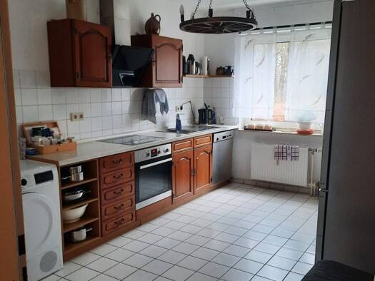Wohnung zur Miete 950 € 3 Zimmer 104,8 m² 3 Geschosse frei ab sofort Gleiwitzer Straße 10 Siegen 57072