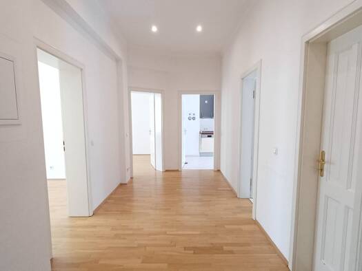 Wohnung zum Kauf 450.000 € 3 Zimmer 114,2 m² 1. Geschoss Südvorstadt Süd 04275