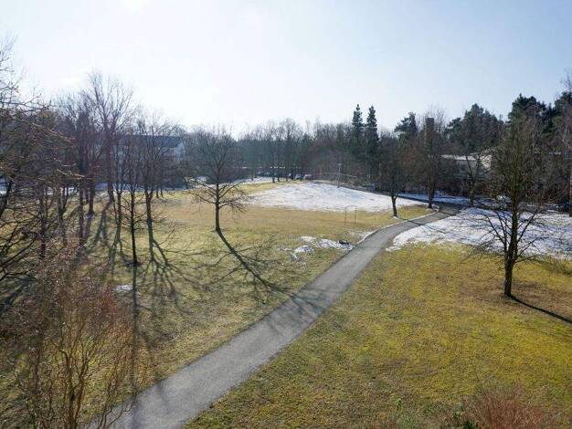 Wohnung zur Miete 239 € 2 Zimmer 47,8 m² 2. Geschoss Robert-Zahn-Weg 8 Reusa Plauen 08529