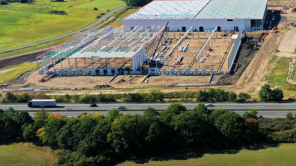 Lagerhalle zur Miete - Erstbezug 22.470 m² Lagerfläche teilbar ab 6.120 m² Schwenningen Villingen-Schwenningen 78056