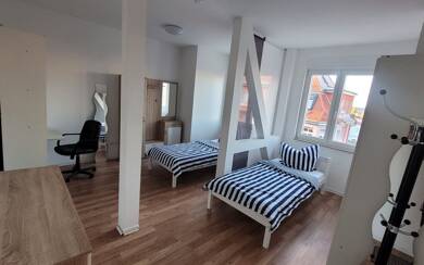 WG-Zimmer zur Miete Wohnen auf Zeit 680 € 20 m² frei ab 30.10.2025 Landhausstr. 0 Ostheim Stuttgart Ost 70188