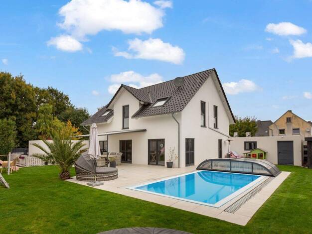 Villa zum Kauf 790.000 € 5 Zimmer 196,5 m² 627 m² Grundstück Wallach Rheinberg 47495