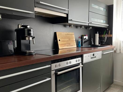 Wohnung zur Miete 1.300 € 3 Zimmer 88 m² Geschoss 4/5 frei ab 01.04.2026 Gleißbühl Nürnberg 90402