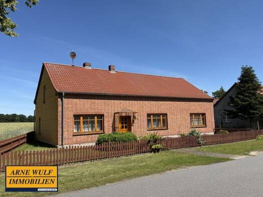 Einfamilienhaus zur Miete 1.000 € 4 Zimmer 106 m² 2.252 m² Grundstück Neu Herzfeld Karrenzin 19372