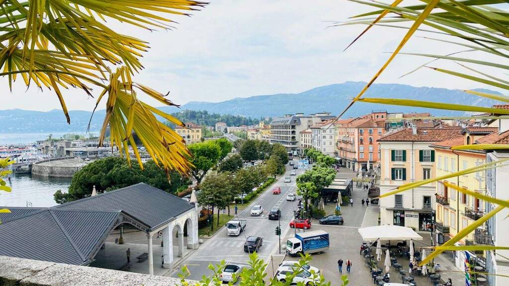 Wohnung zum Kauf 900.000 € 5 Zimmer 205 m² 2. Geschoss frei ab sofort corso Mameli Verbania Intra